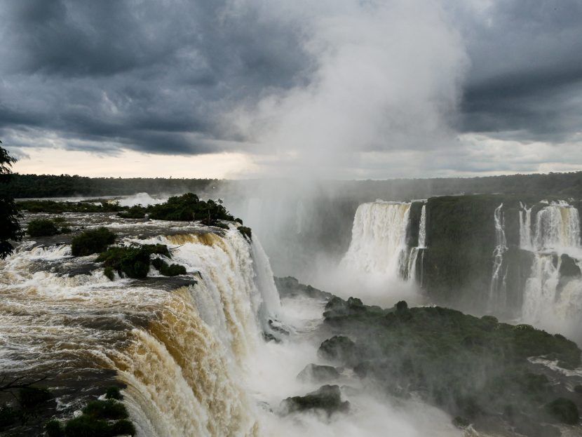 Chute d'Iguazù au Brésil